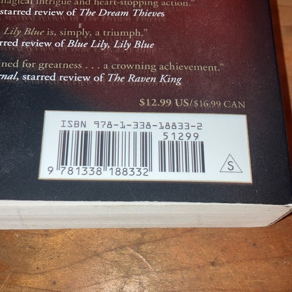 Call Down the Hawk: Book one of the Dreamer Trilogy by Maggie Stiefvater - Picture 2 of 9